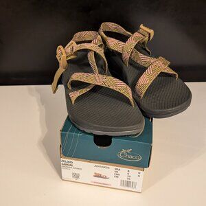 Chaco Women's Z/Cloud Adjustable Strap Cushioned Sandal